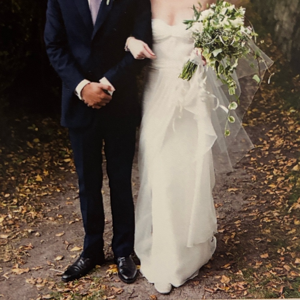 My beautiful Monique L’Huillier wedding dress & veil.
